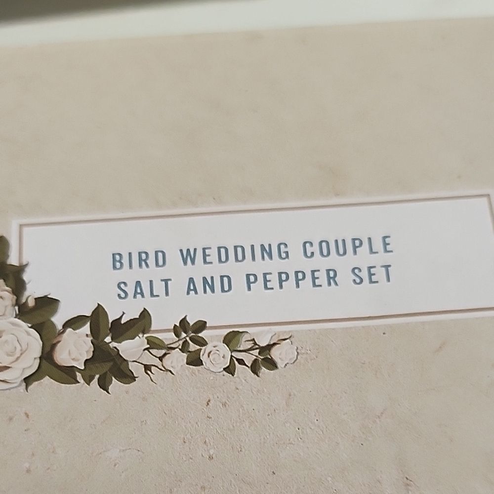 Wedding  Couple Bird Salt and Pepper Shakers - Picture 11 of 12